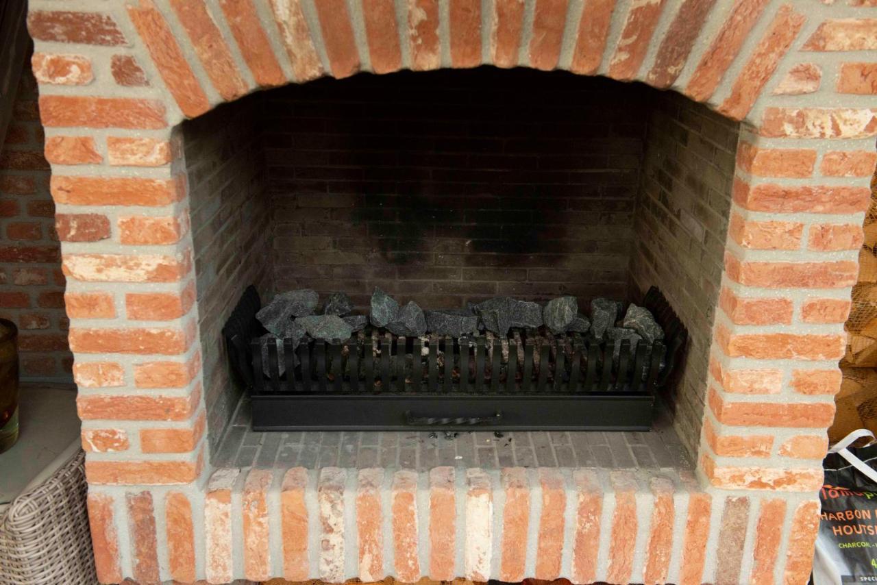 Studiobeerse Met Sauna Zwembad En Spa Apartman Kültér fotó