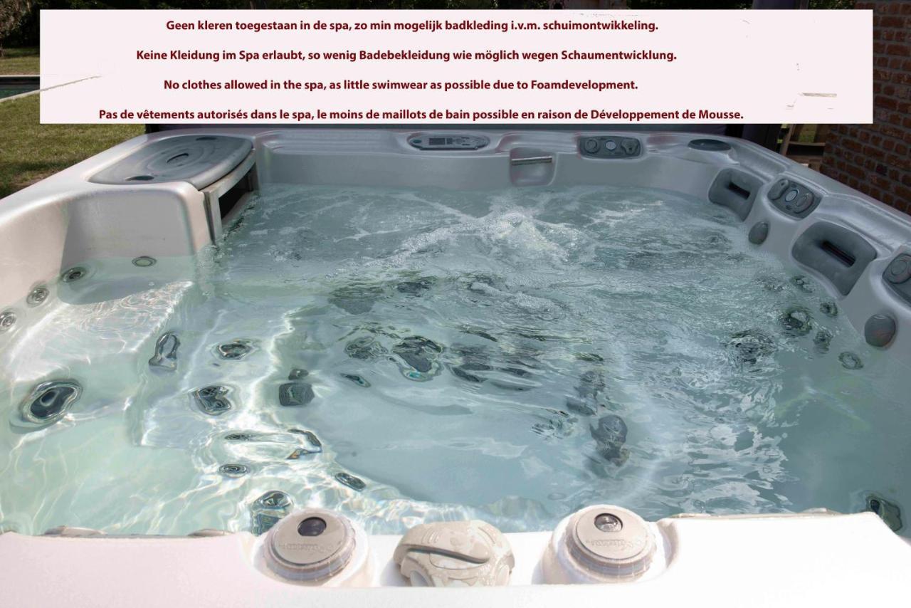 Studiobeerse Met Sauna Zwembad En Spa Apartman Kültér fotó
